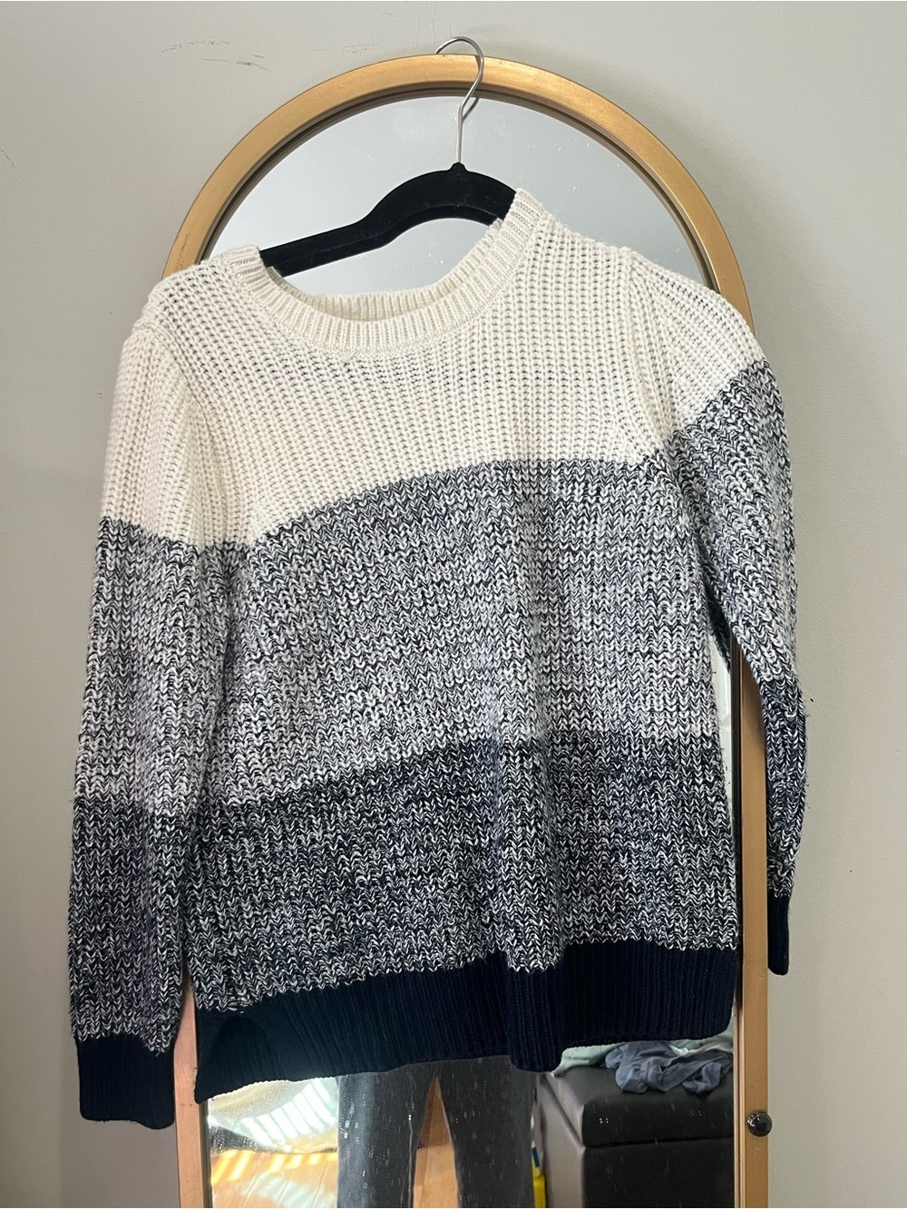 Gently Loved Apt. 9 Ombre Crewneck Sweater in Cream/Black (size M) OPEN TO TRADE